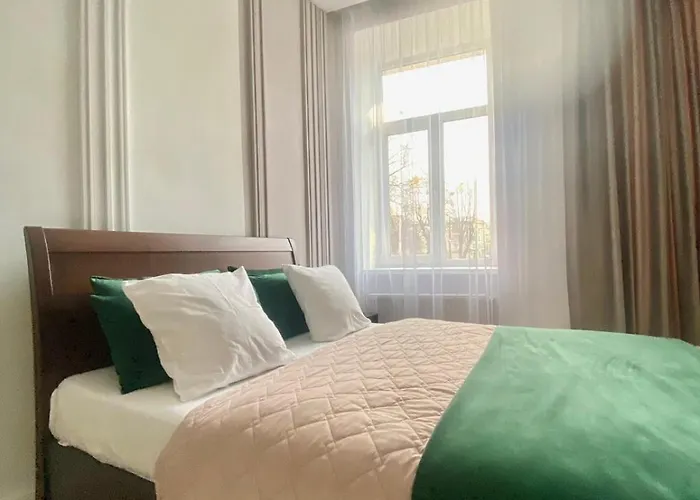 Favorit Apartoment 1 Безкоштовна Парковка Центр З Балконом