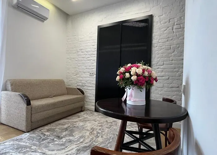 Favoritapartments 1 Кім Безкоштовна Парковка Центр З Балконом Не Далеко Від Ж Д Вокзалу Звітні Документи