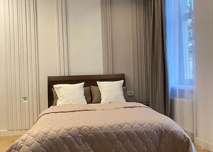 Favoritapartments 1 Кім Безкоштовна Парковка Центр З Балконом Не Далеко Від Ж Д Вокзалу Звітні Документи
