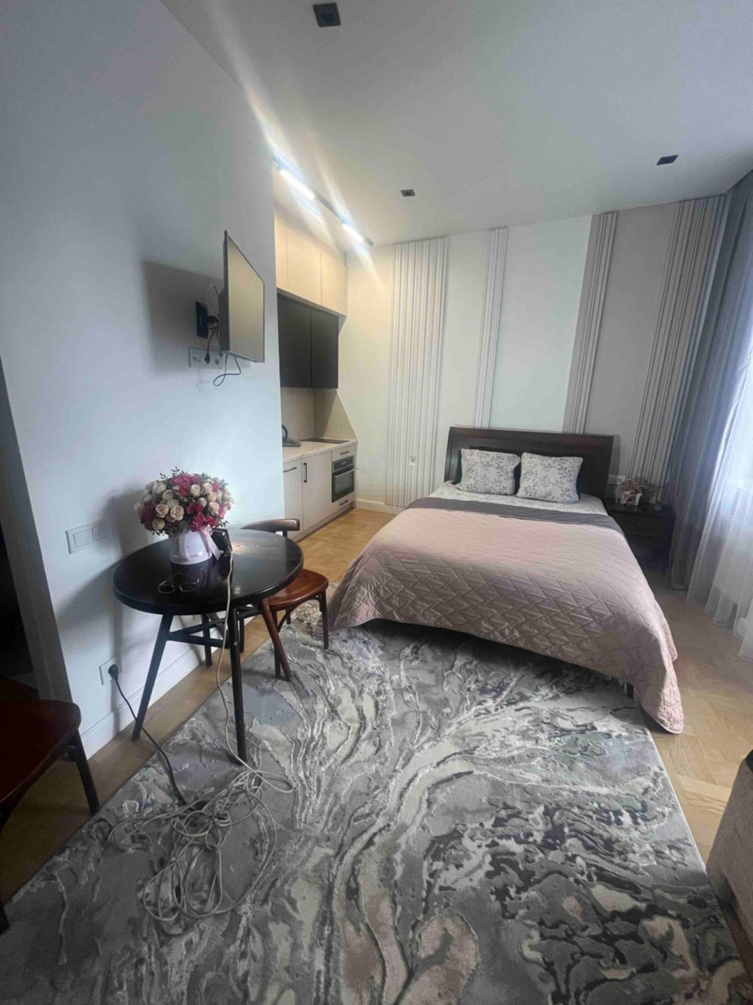 Apartment Favoritapartments 1 Кім Безкоштовна Парковка Центр З Балконом Не Далеко Від Ж Д Вокзалу Звітні Документи *